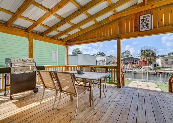 W/ Private Dock - 7 Mi To Beaches Holiday home *